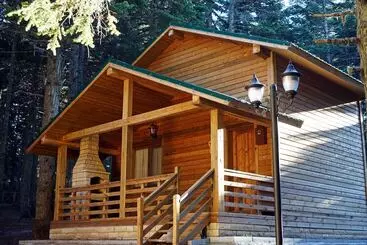 Casa Rural Karinna Forest Houses