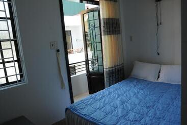 호텔 Bien Khoi Mini