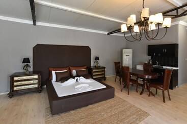 Turistihuoneistot Simlarda Country Club Ayvalik