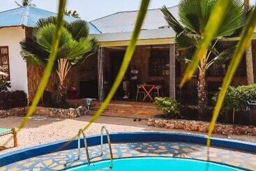 Bed & Breakfast Ondo House