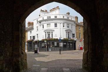 تختخواب و صبحانه The Westgate