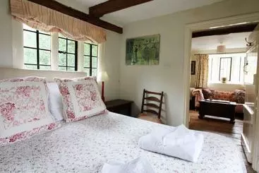 Gîte Rural Owlpen Manor Estate