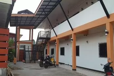 ペンション Chonlada Place