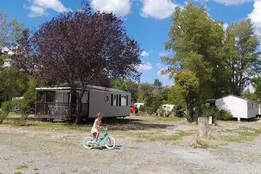 Hotelli Camping La Célestine