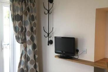 Tors Top Bed And Breakfast