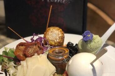 هتل Montana Chalet Hôtel Spa