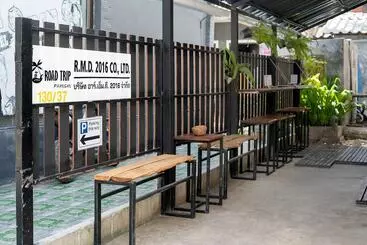 Eclipse Hostel And Bar