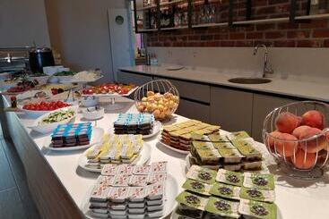 هتل آپارتمان Coordinat Suits