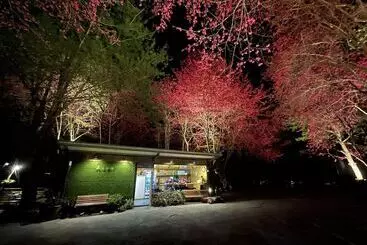 خانه Mhuwe Hotspring