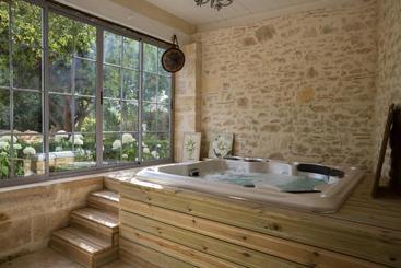 Пансион Le Clos Réaud