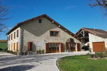 تختخواب و صبحانه Maison D Hôtes Saint Alary