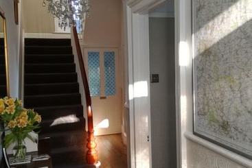 Bed and Breakfast Number 8 Cheltenham