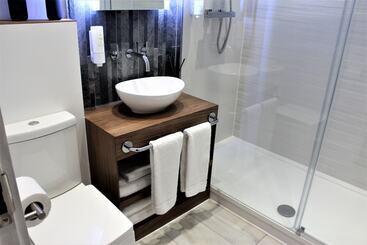 בית מלון כפרי Rioshouse Henley