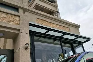 Bed and Breakfast Letes Stay