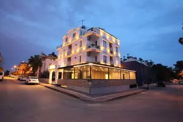 Aparthotel Golden Spark Apart