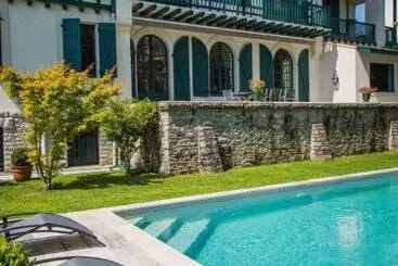 Pensión Maison Cuevas