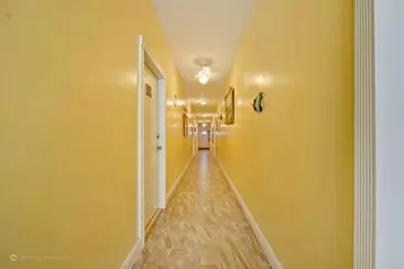 The Coral House Motel