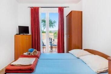 Apartments Vila Adrijana & Fitness Studio Wolf Bv