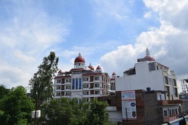 هتل Millenia Regency