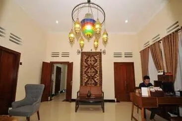 Pension Musafir Guest House Syariah