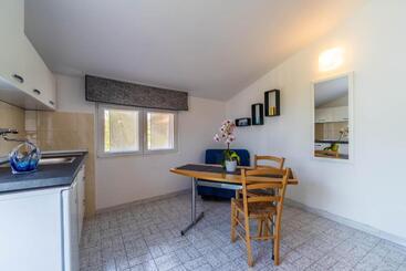 آپارتمان‌های توریست‌ها Apartments Perci