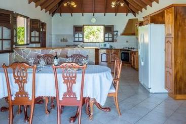 Pisos turísticos Villa Sunrock