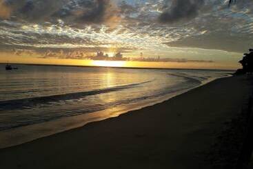 בית מלון כפרי Areia Do Atlantico