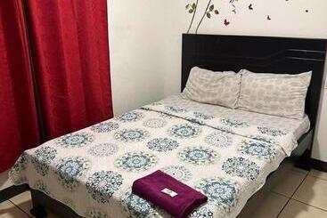 هتل La Fortuna Roja