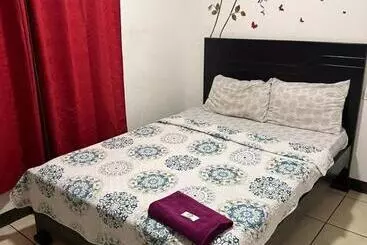 هتل La Fortuna Roja