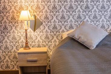 בית מלון כפרי Le Provencal