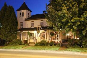 酒店 Auberge Les Deux Tours