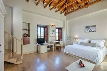 هتل Mare Monte Luxury Suites