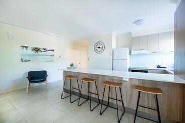Coral Sea Vista Apartments