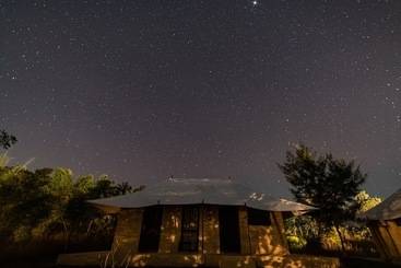 Soulacia Hotel And Resort