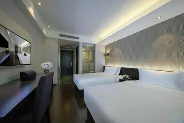 Orange Hotel Select North Railway