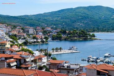 Aparthotel Pella Hotel New