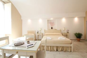 Duomo Gallipoli B&b And Apartments
