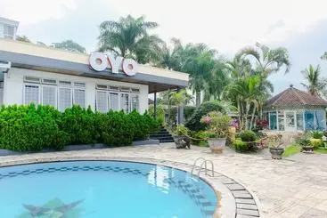 Toetie Hotel By Oyo Rooms