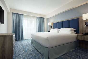 هتل Doubletree By Hilton Managua