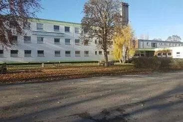 Retkeilymaja Gästehäuser Neue Birken