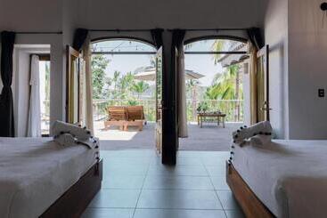 Bed and Breakfast Distrito 88   Hotel Boutique Only Adults