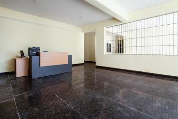 فندق Deepansh Plaza By Oyo Rooms