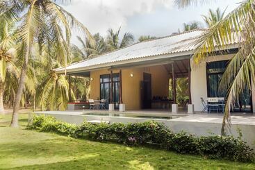 ホテル Sulanga Villa