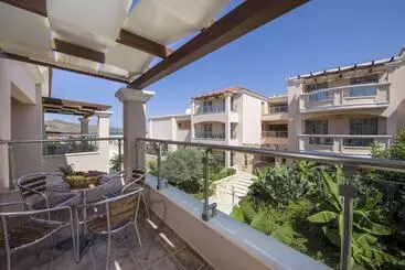 Aparthotel Isida