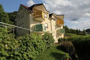 Turistlägenheter Apartments Veno