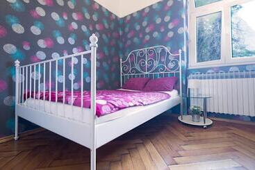 هاستل Guesthouse Centar 2