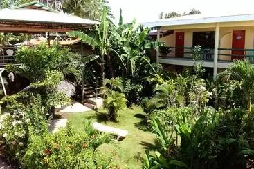Hotelli Blue Abyss Resort