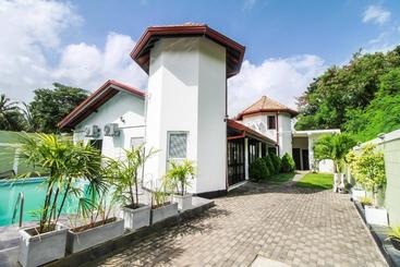 Lägenhetshotell Pavana Resort