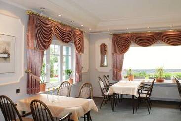 פנסיון Gaestehaus Planken