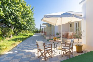 آپارتمانهای توریستها Anesis Residence